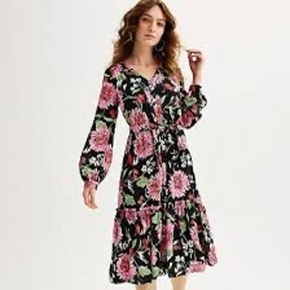 Draper James Dresses & Skirts - Draper James Long Sleeve Tiered Midi v-neck Dress black pink cottagecore medium